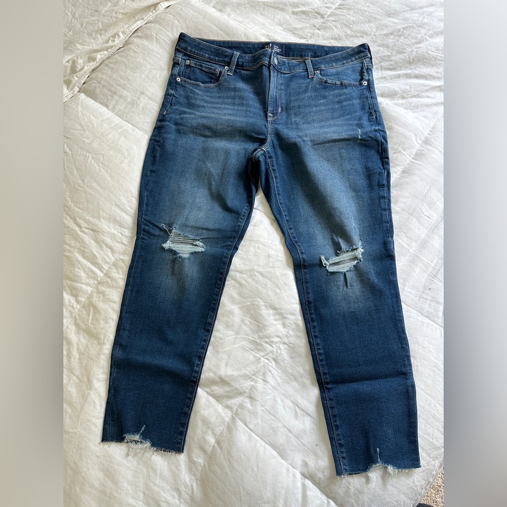 Gap Distressed Jeggings
